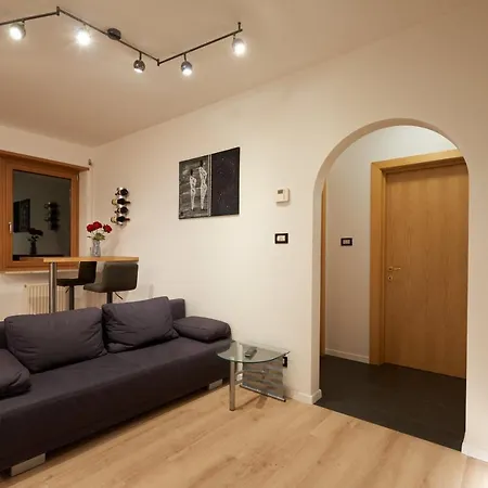 Апартаменты Romana